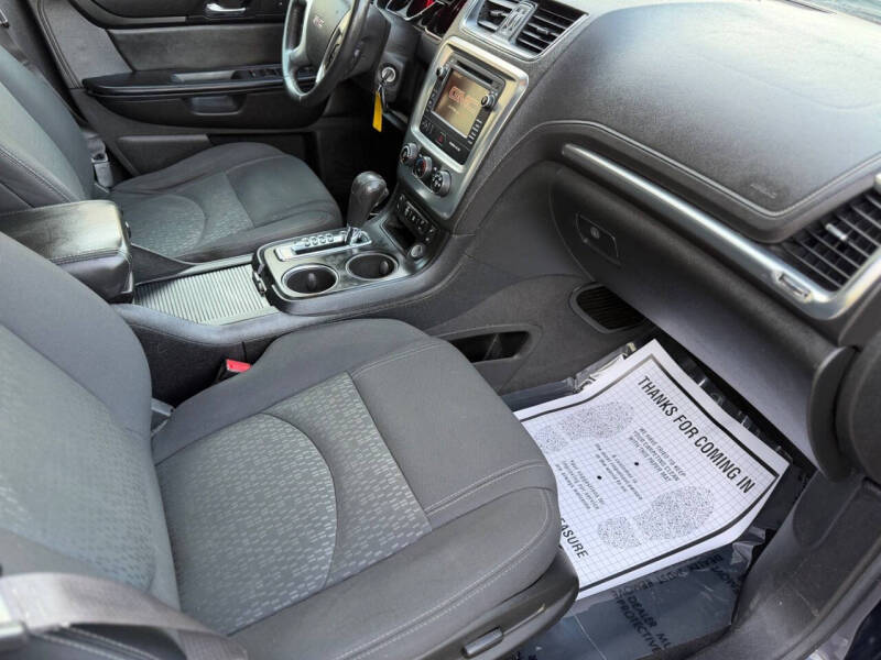 2014 GMC Acadia SLE-2