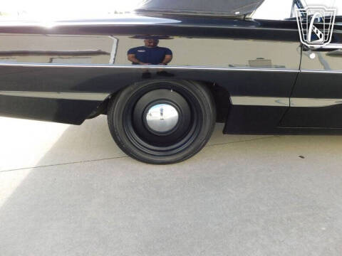 1965 Ford Thunderbird