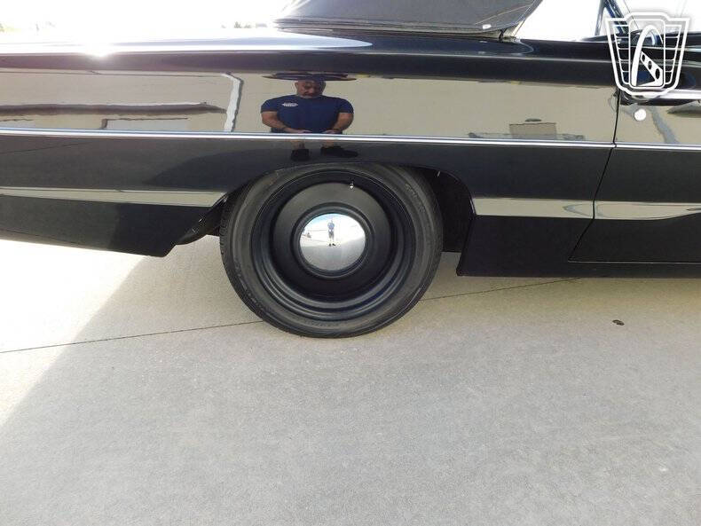 1965 Ford Thunderbird