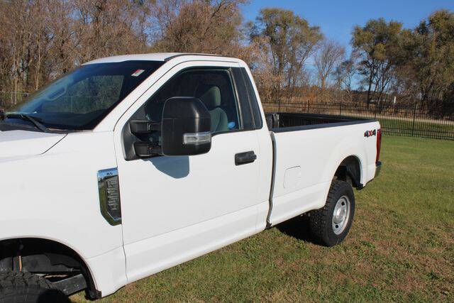 2018 Ford F-250 Super Duty XL photo 10