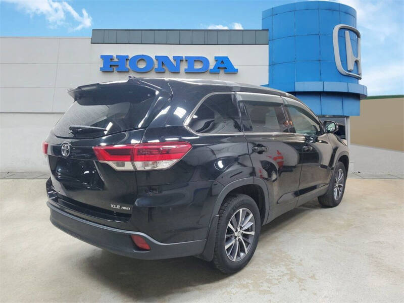 2019 Toyota Highlander XLE