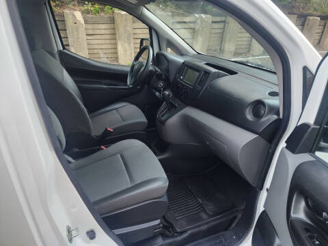 2020 Nissan NV200 SV