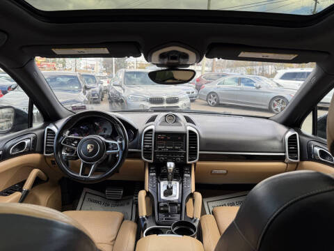 2016 Porsche Cayenne S