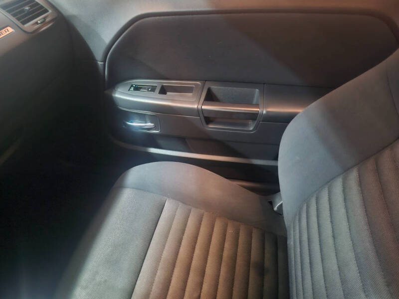 2012 Dodge Challenger SXT