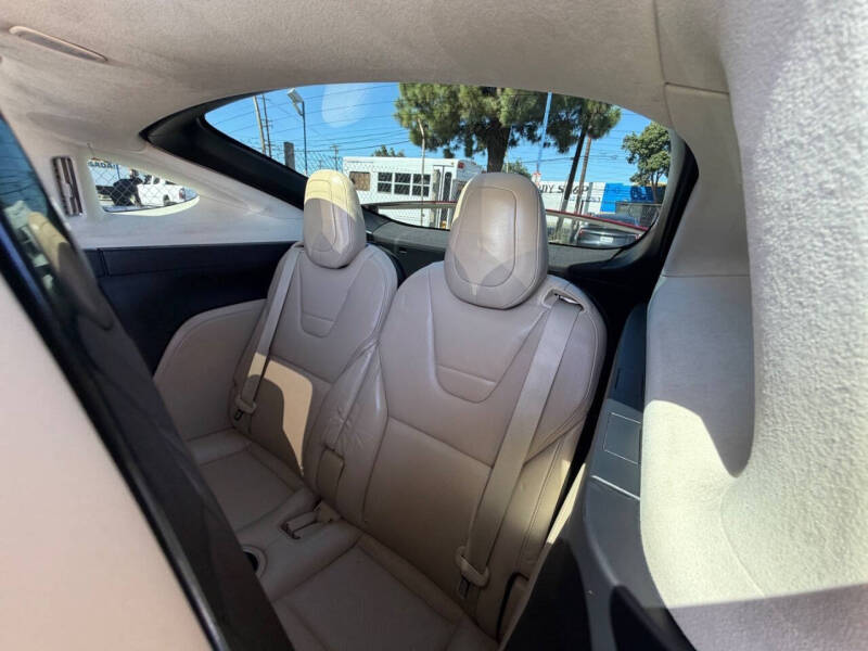 2016 Tesla Model X P90D
