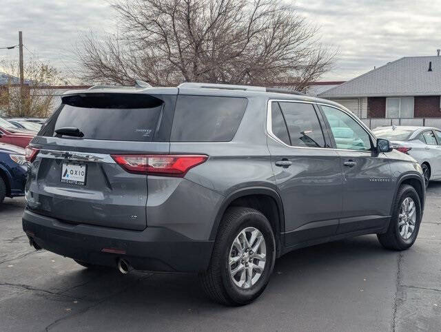 2018 Chevrolet Traverse LT Cloth