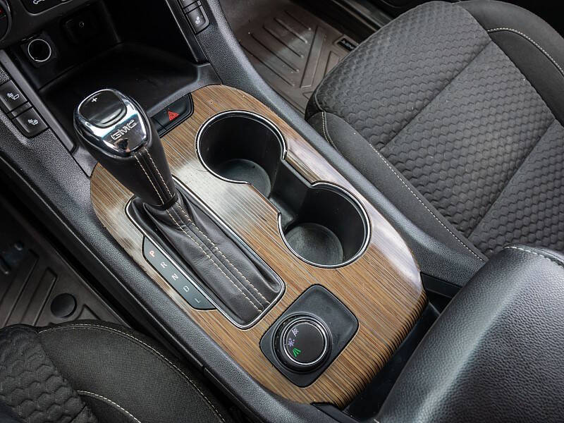 2019 GMC Acadia SLE-2