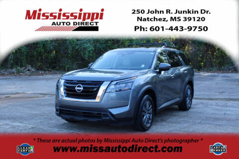 2025 Nissan Pathfinder SV