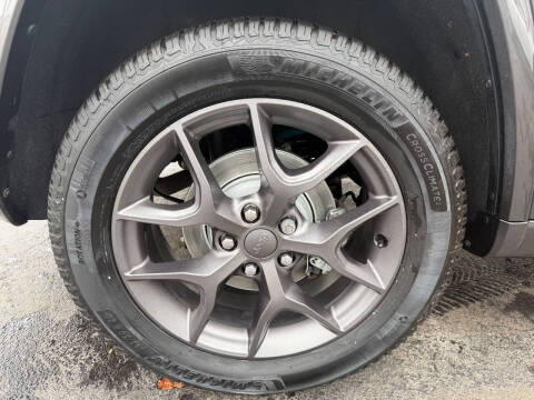 2021 Jeep Grand Cherokee 80th Anniversary Edition