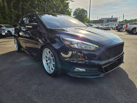2018 Ford Focus ST
