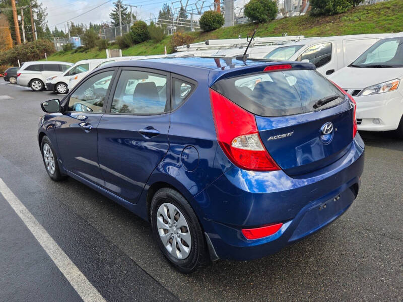 2016 Hyundai Accent SE