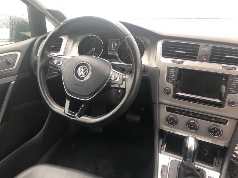 2015 Volkswagen Golf