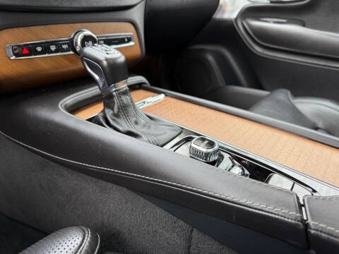 2017 Volvo XC90 T6 Inscription