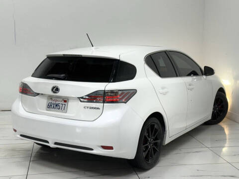 2011 Lexus CT 200h Premium