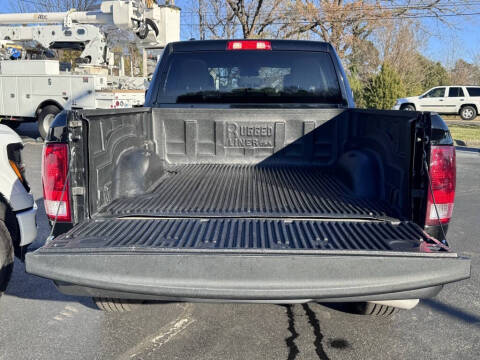 2024 RAM 1500 Classic SLT