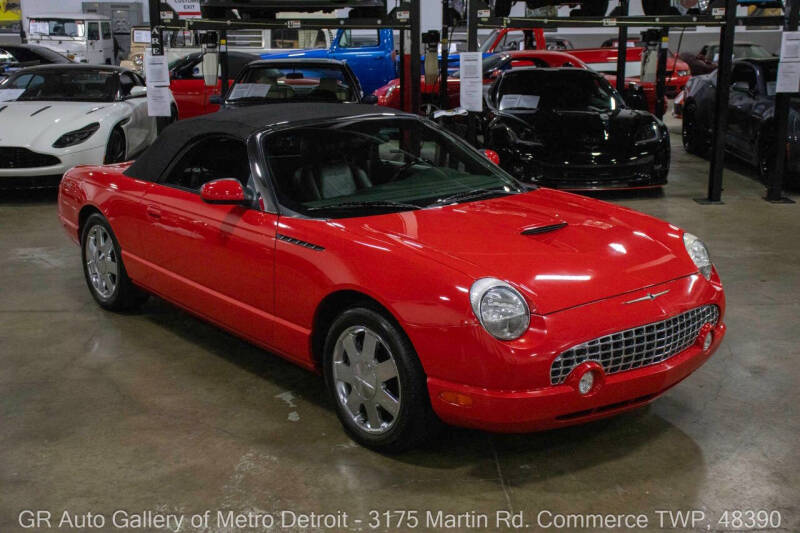 2002 Ford Thunderbird Deluxe