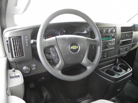 2017 Chevrolet Express 2500