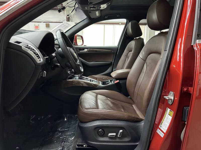 2015 Audi Q5 2.0T quattro Premium Plus