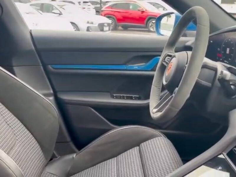 2025 Porsche Taycan 4S