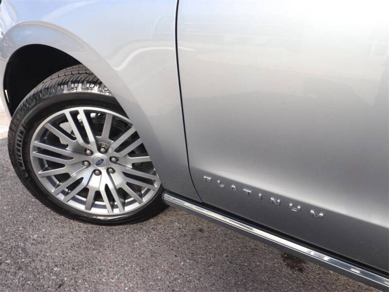 2023 Ford Expedition MAX Platinum