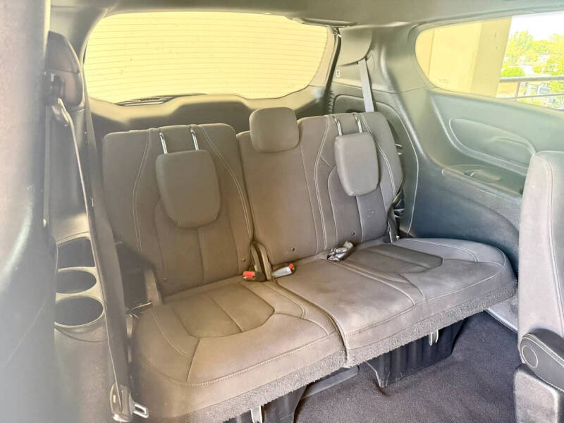 2019 Chrysler Pacifica Touring Plus