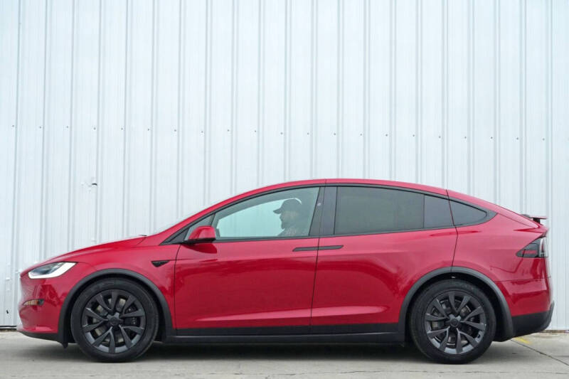 2023 Tesla Model X Standard Range