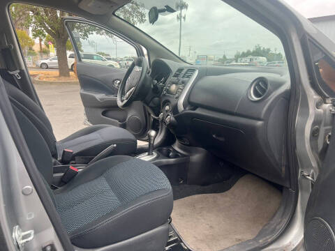 2014 Nissan Versa Note SV