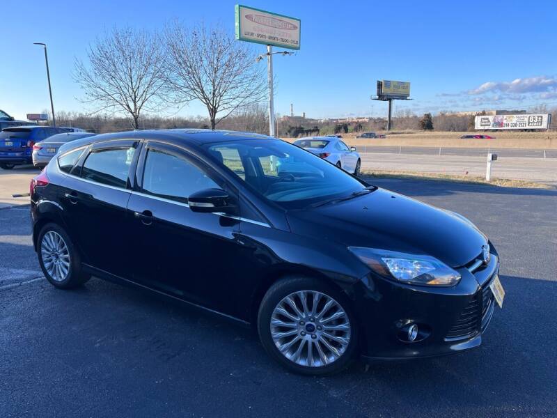 Used 2012 Ford Focus Titanium with VIN 1FAHP3N2XCL362100 for sale in Wentzville, MO