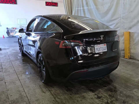 2023 Tesla Model Y Performance