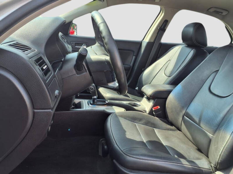 2011 Ford Fusion SEL