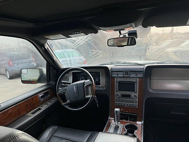 2014 Lincoln Navigator