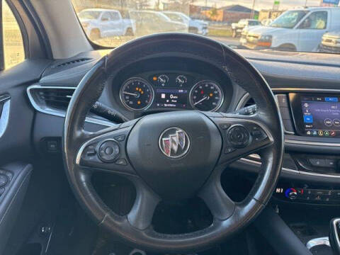 2020 Buick Enclave Essence