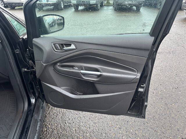 2016 Ford C-MAX Hybrid SE