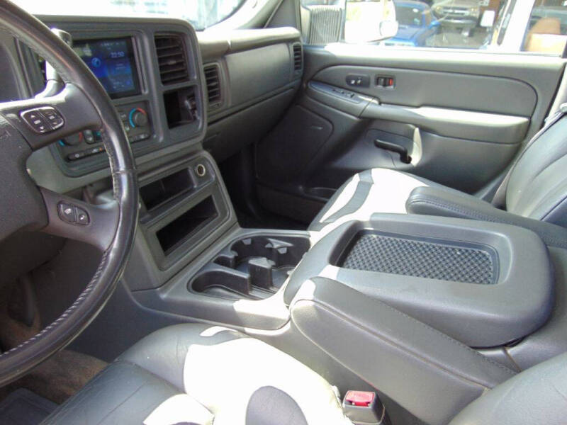 2004 GMC Sierra 2500HD