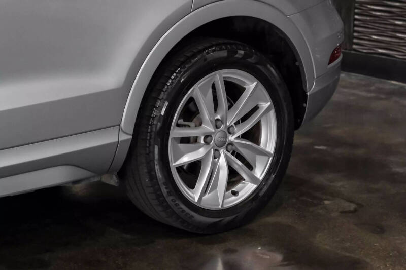 2016 Audi Q3 2.0T quattro Premium Plus