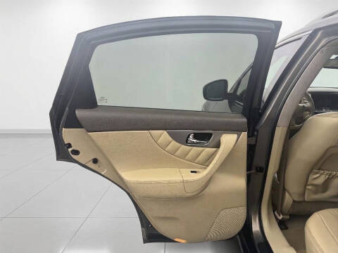 2012 Infiniti FX35