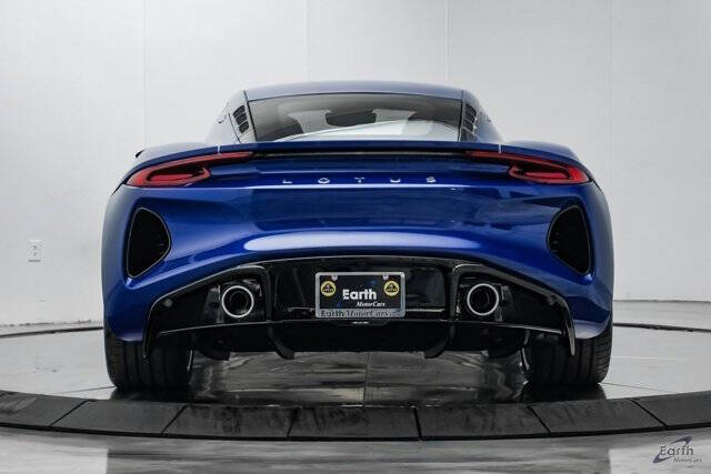 2025 Lotus Emira V6 Base