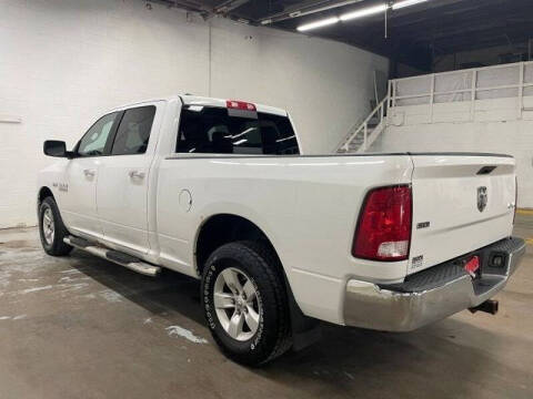2017 RAM 1500 SLT