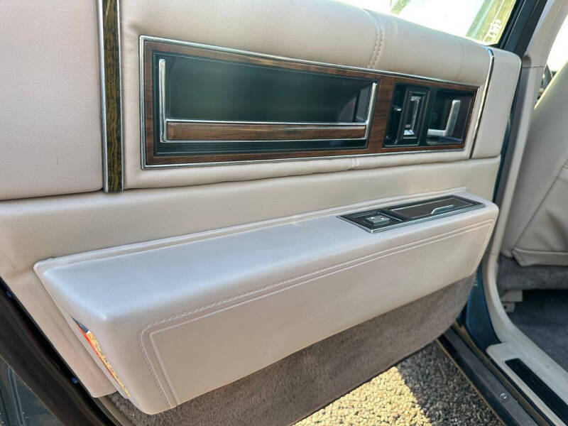 1993 Cadillac DeVille