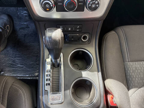 2015 GMC Acadia SLE-2