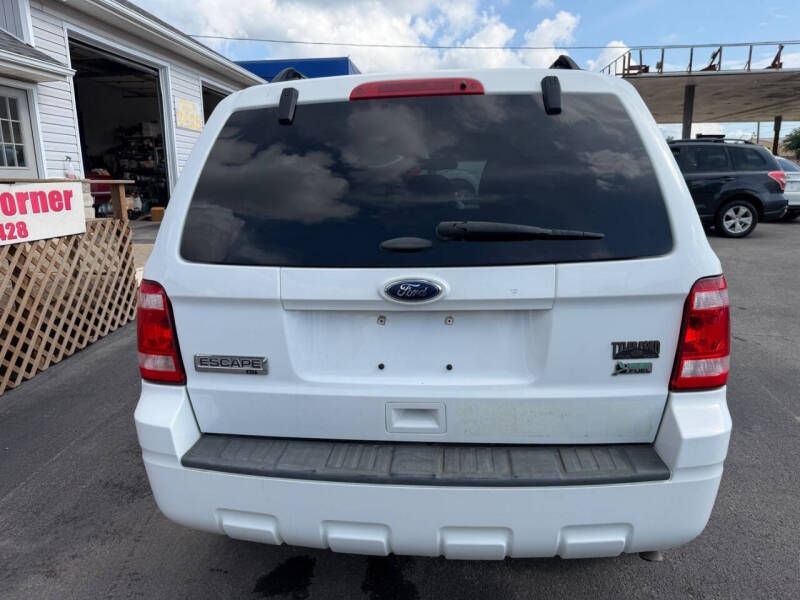 2011 Ford Escape XLT
