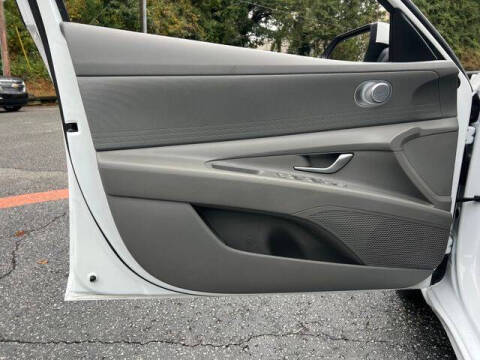 2023 Hyundai Elantra