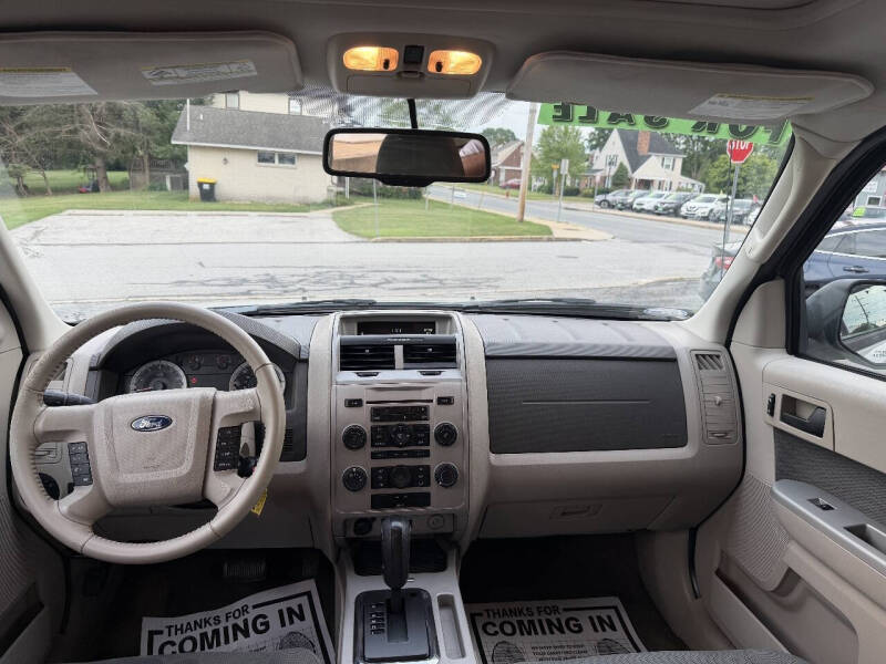 2009 Ford Escape XLT