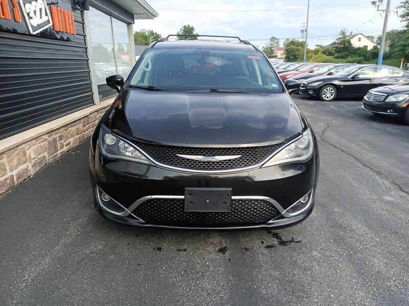 2017 Chrysler Pacifica
