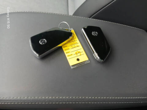 2023 Volkswagen ID.4 Pro