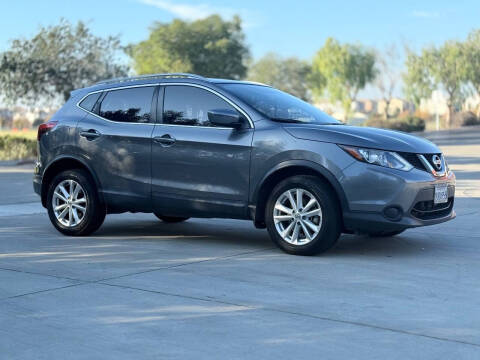 2017 Nissan Rogue Sport SV