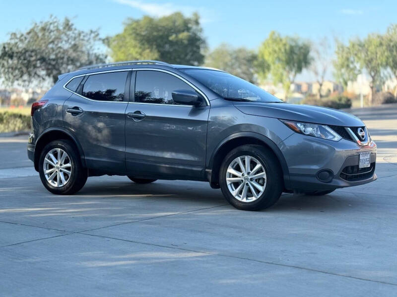 2017 Nissan Rogue Sport SV