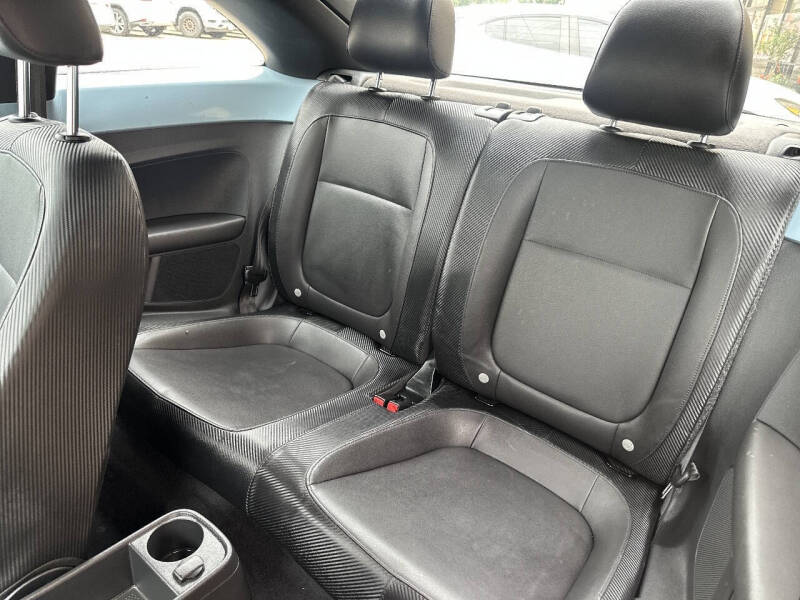2012 Volkswagen Beetle 2.5L