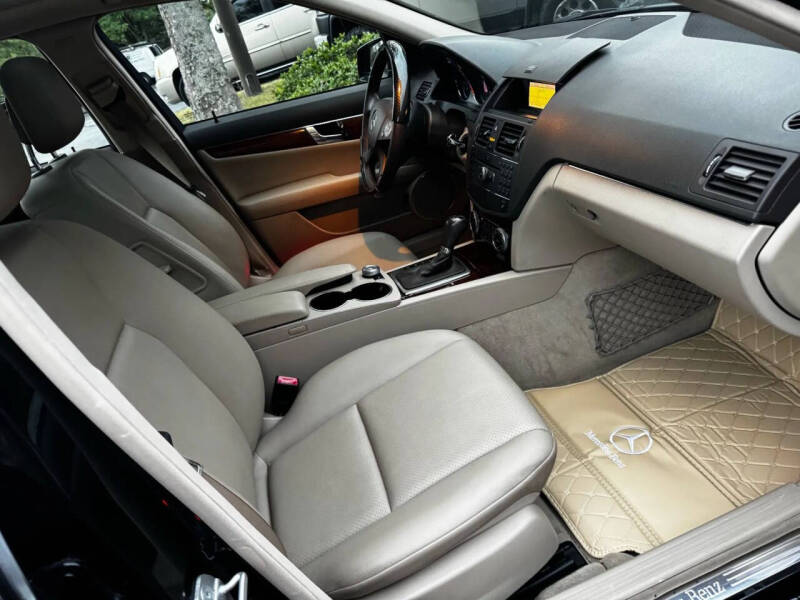 2010 Mercedes-Benz C-Class