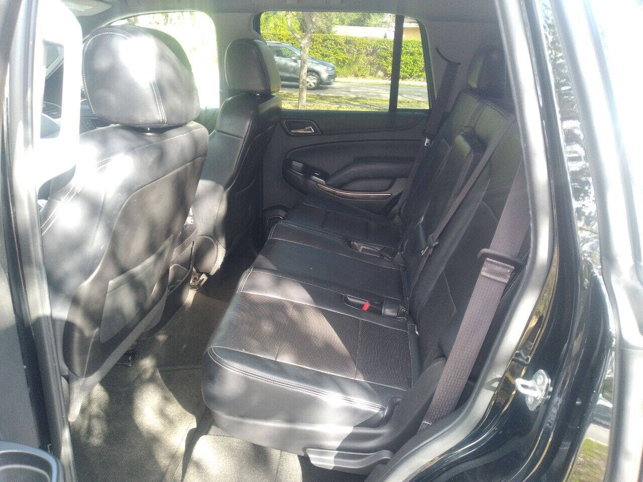 2015 CHEVROLET Tahoe SUV / Crossover - $21,999